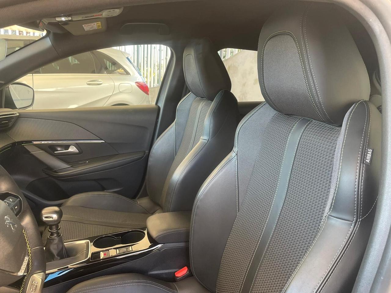 Peugeot 208 BlueHDi 100 Stop&Start 5 porte GT Pack