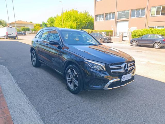 MERCEDES-BENZ GLC 220 d 4Matic Business