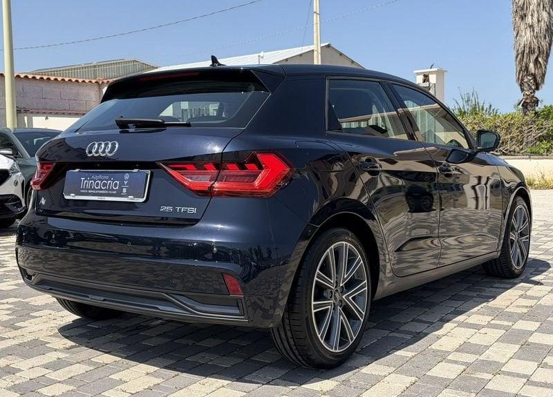 Audi A1 Sportback Admired 1.0 TFSI 95CV s-tronic 25