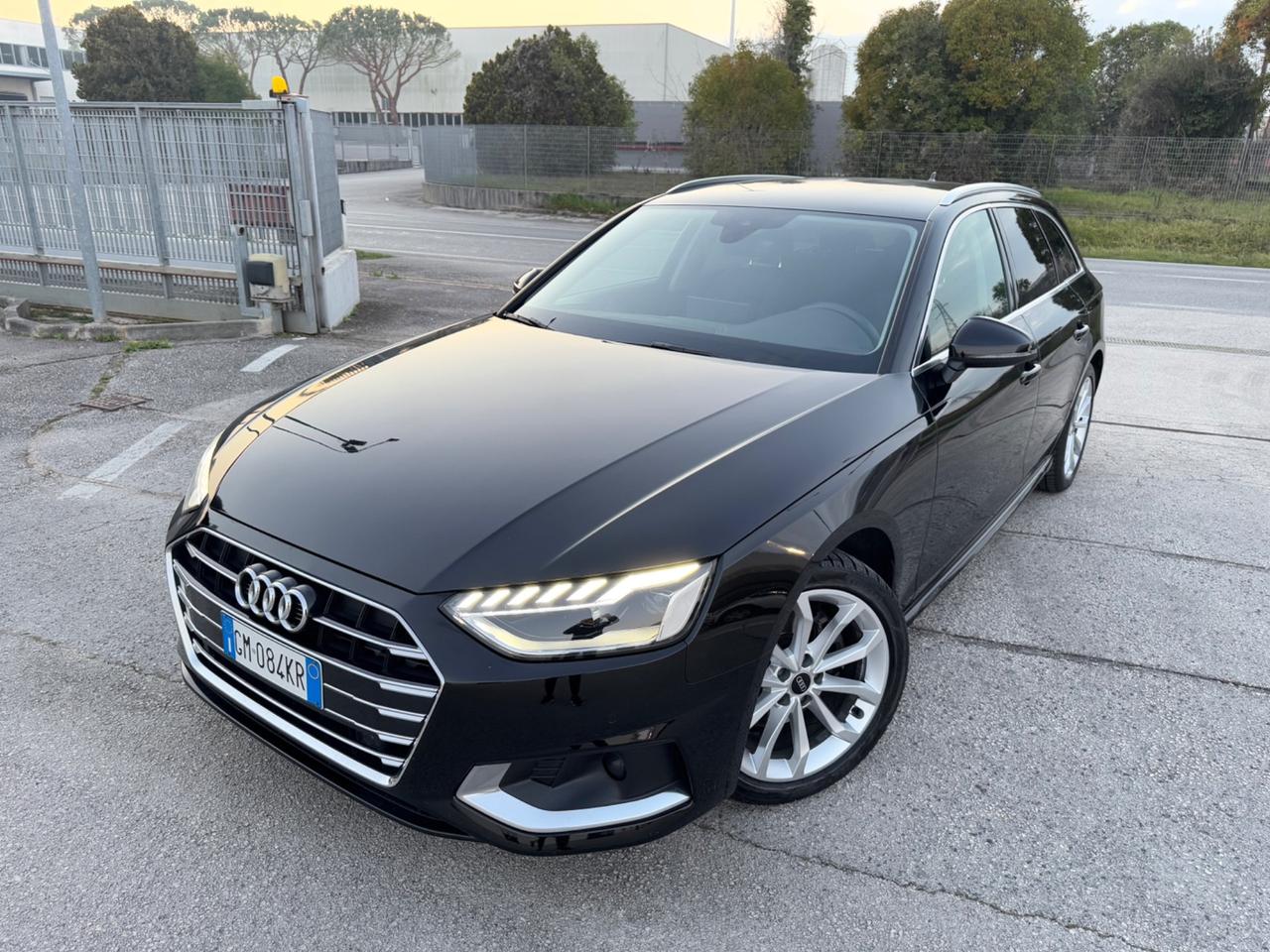 AUDI A4 2.0 Advanced S-Tronic - Virtual Matrix 18