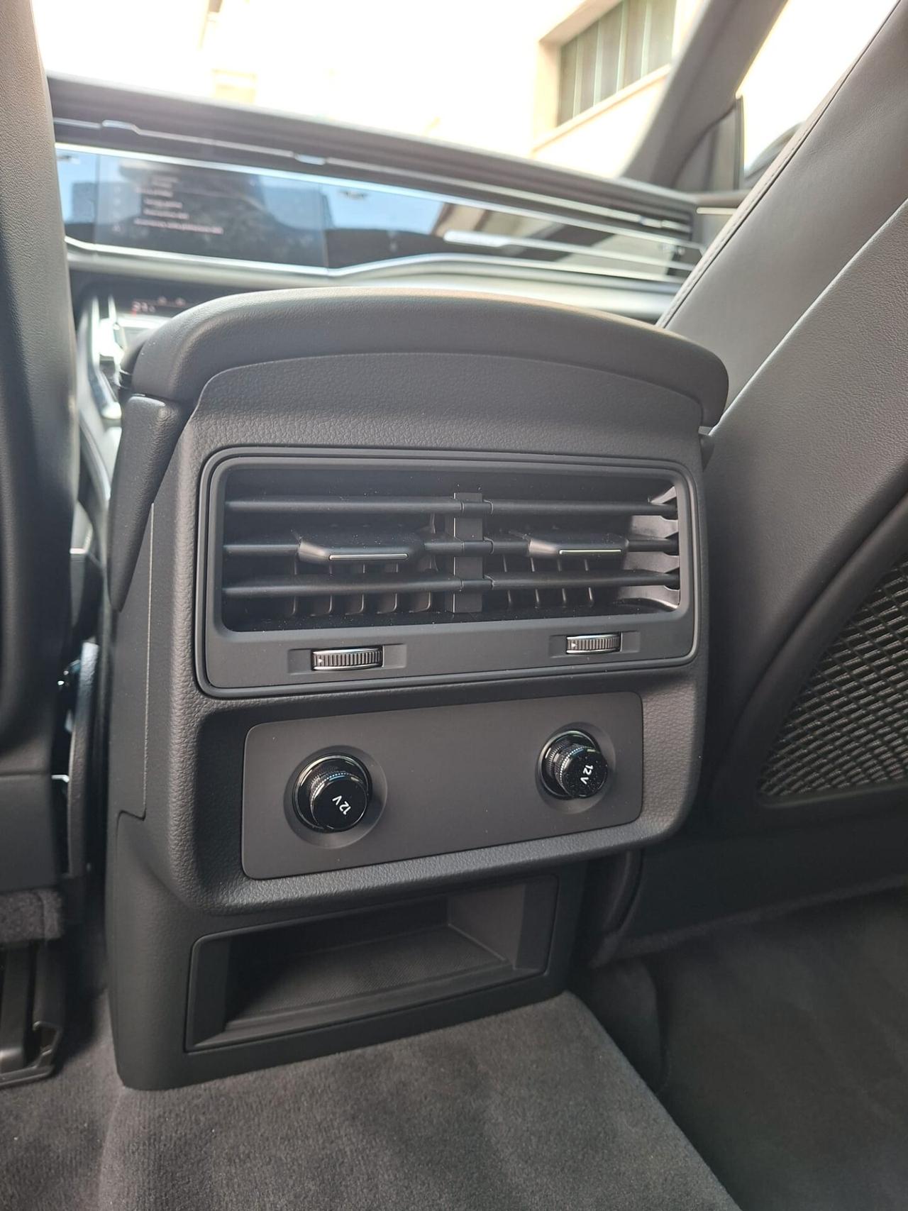 Audi Q8 SUV TDI quattro 210 kW tiptronic S line edition