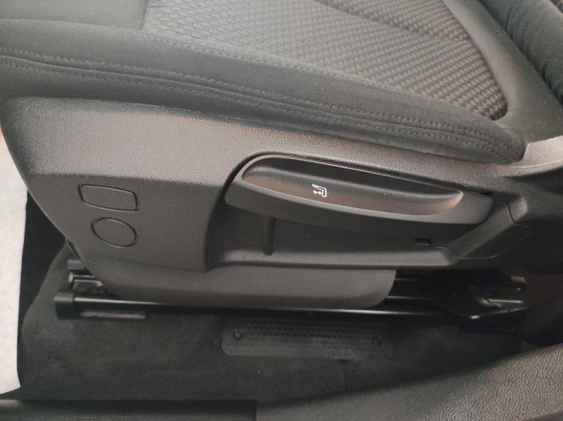 BMW X1 (F48) - X1 sDrive16d