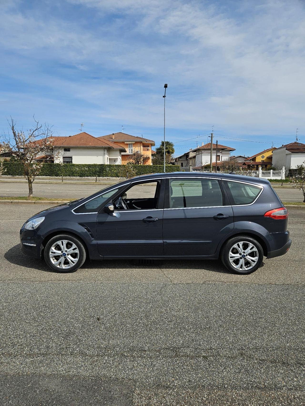 Ford S-Max 7 posti Titanium Business