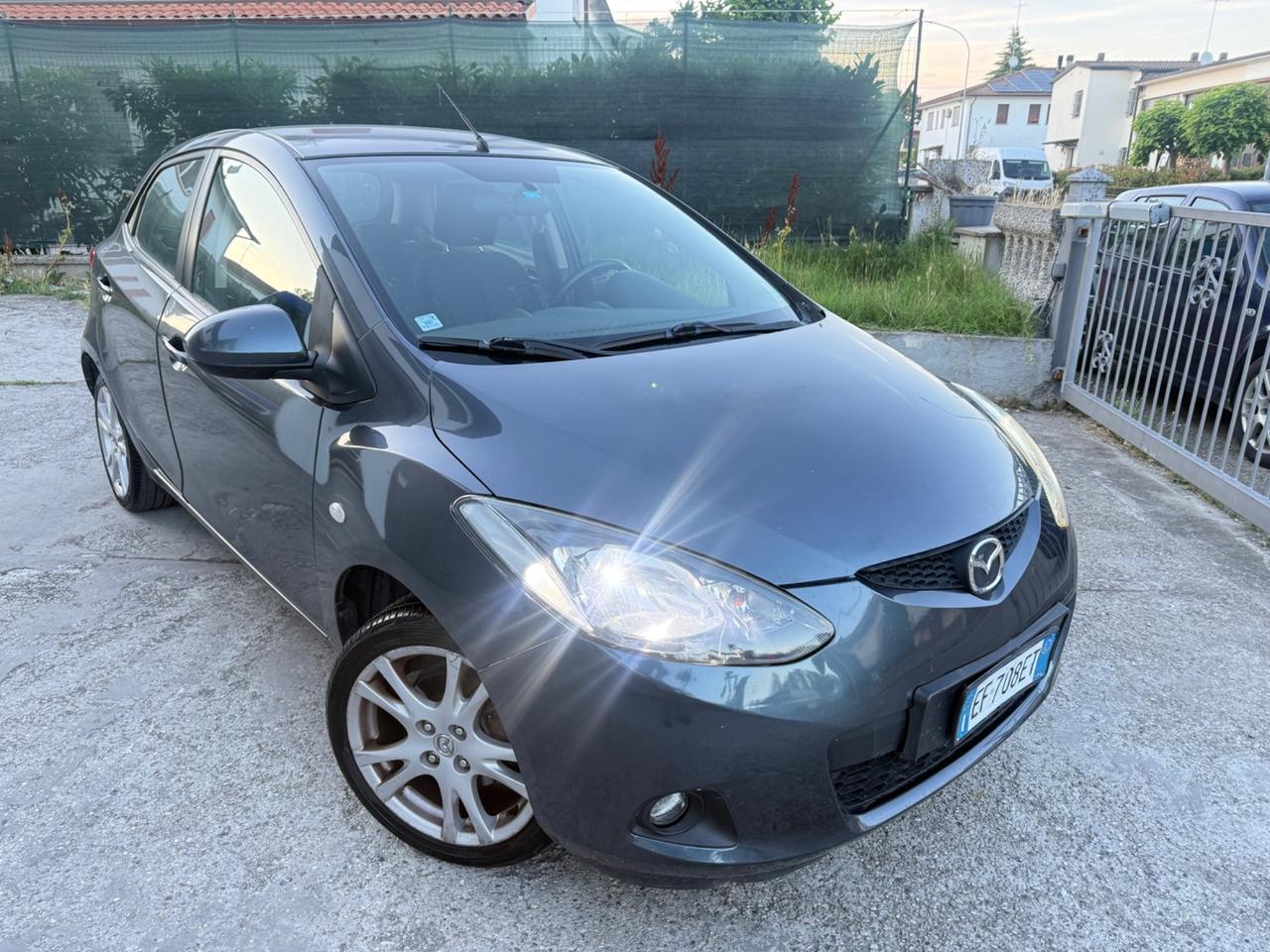 Mazda 2 1.3 BENZINA 5p. Sport Neopatentati 2011