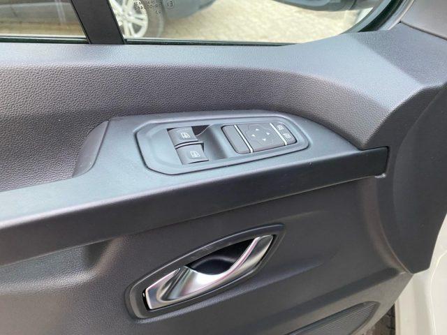 RENAULT Trafic BluedCi 150CV PL Equilibre 9 POSTI