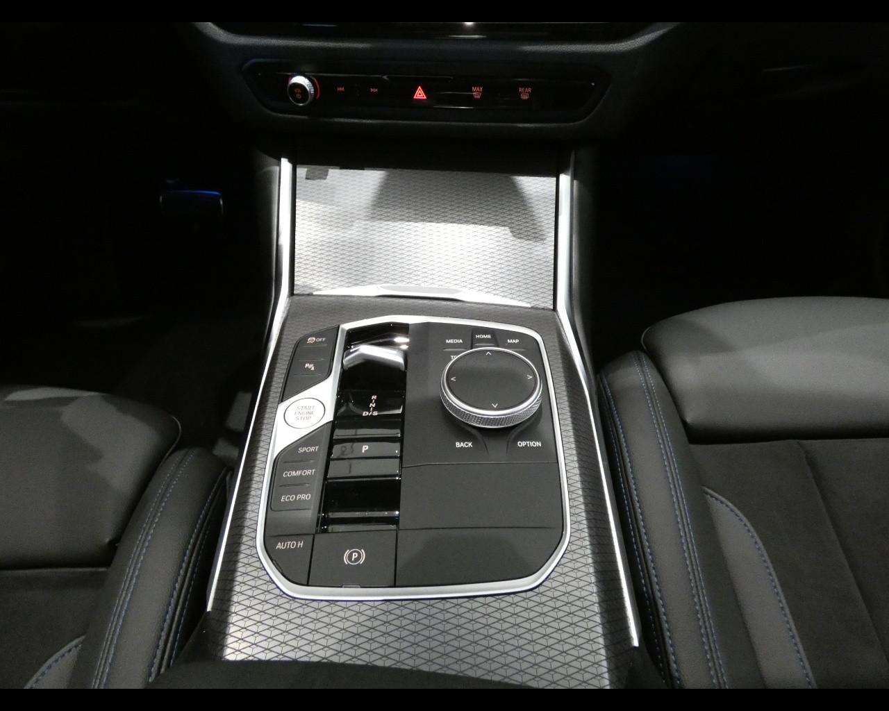 BMW Serie 3(G20/1-80/1) - 320d 48V Touring Msport