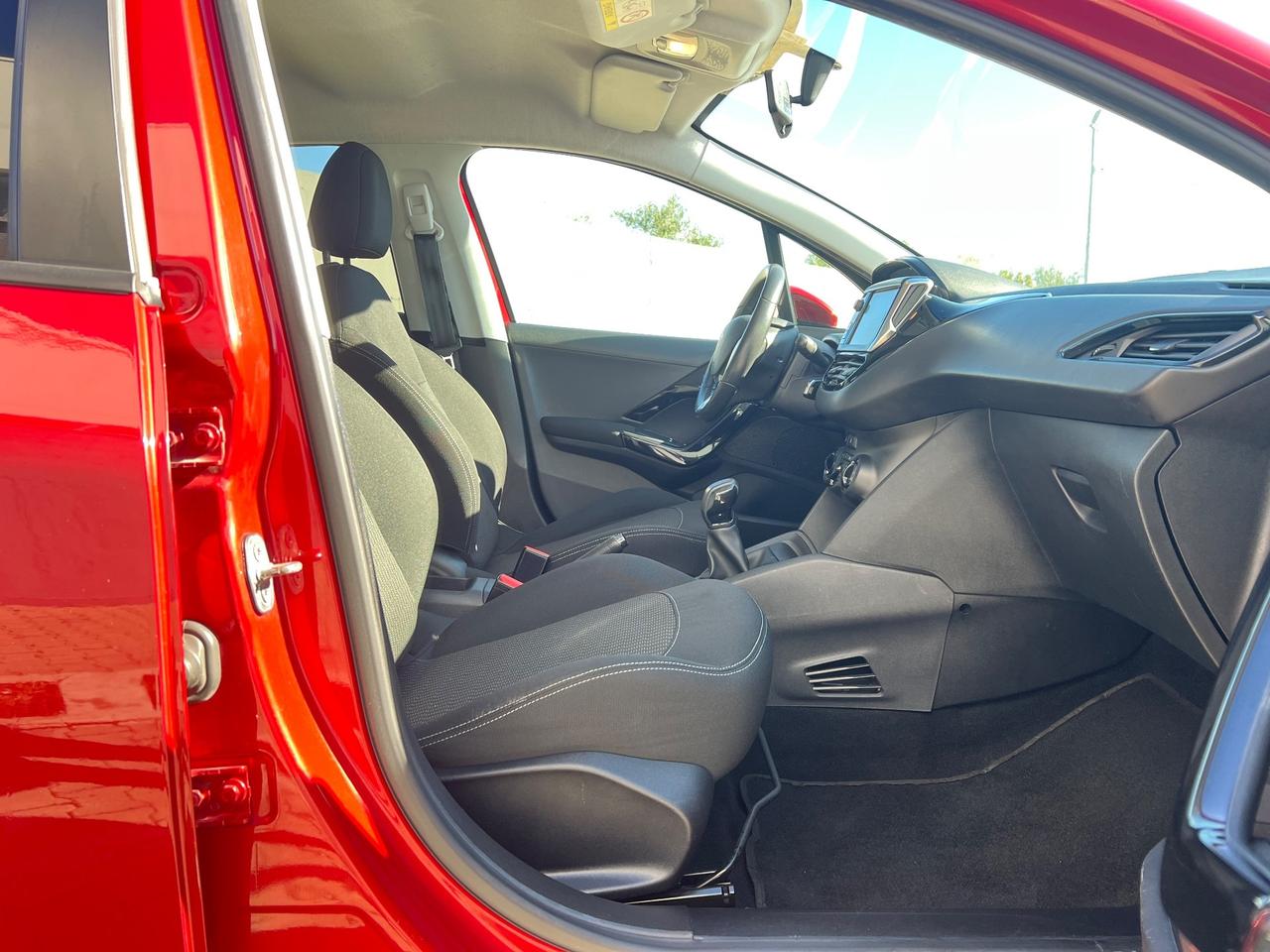 Peugeot 208 1.2 Benzina 82cv 5p. Allure - 2017