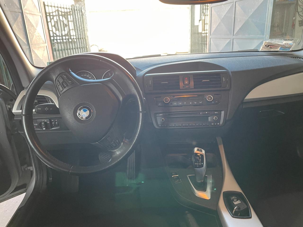Bmw 116 116d 5p. Unique AUTOMATICA