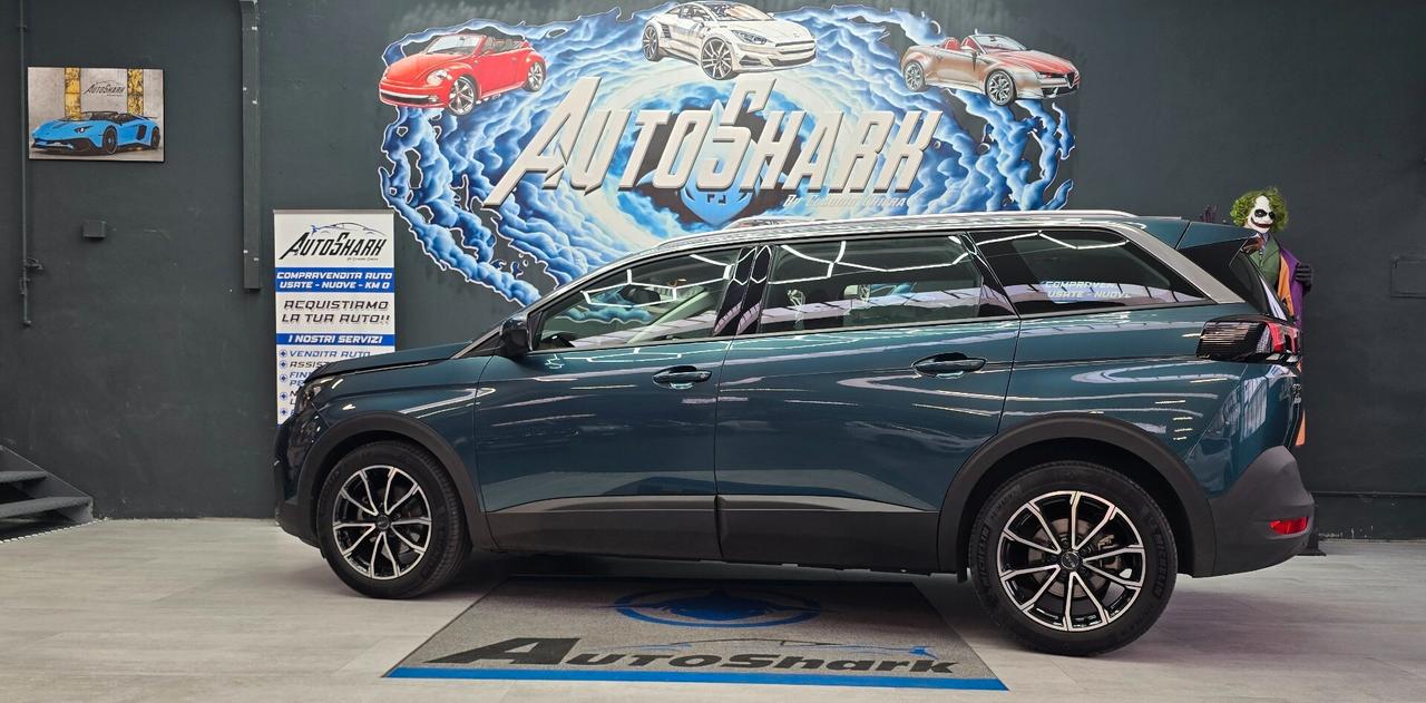 PEUGEOT 5008 ACTIVE 1.2 TURBO 7P