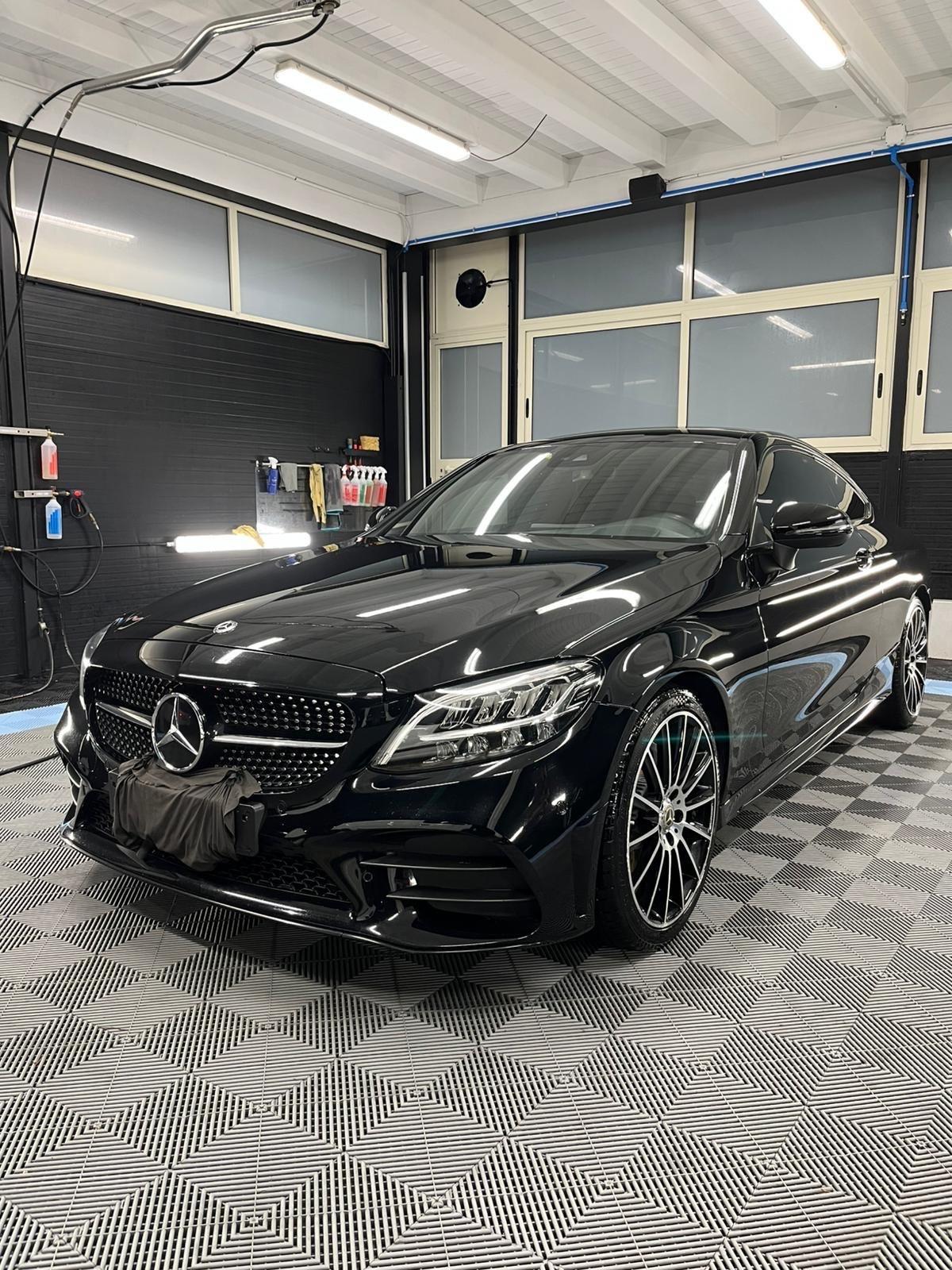 Mercedes-benz C 220 d Auto 4Matic Coupé Premium Plus