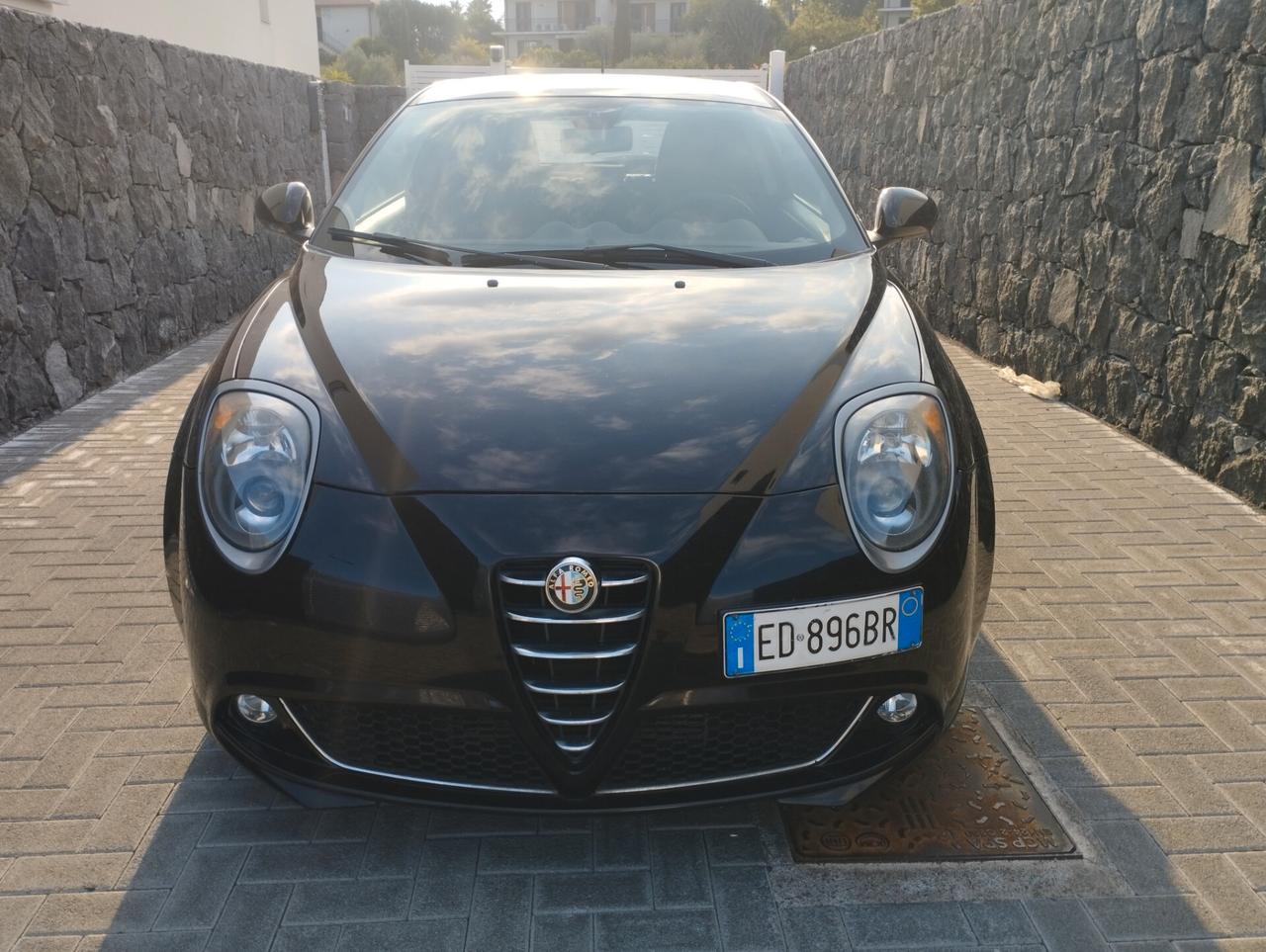 Alfa Romeo MiTo 1.3 JTDm-2 95 CV S&S Distinctive Premium Pack