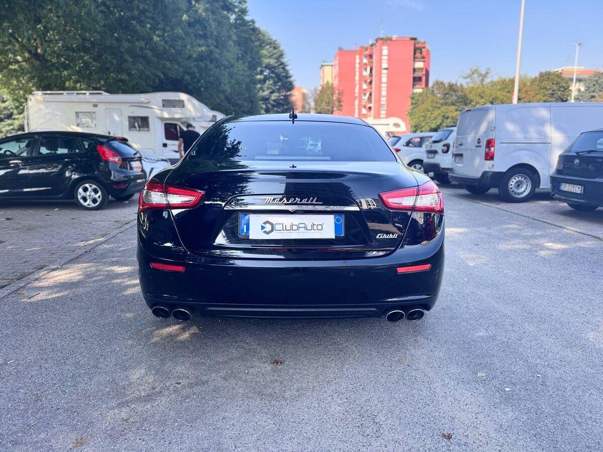Maserati Ghibli 3.0 V6 ds 275cv auto