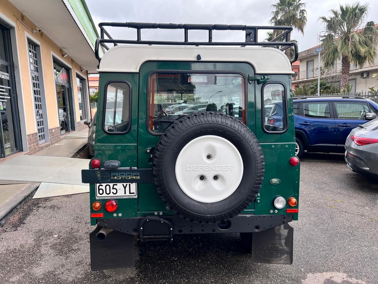 Land Rover Defender 110 2.5 Td5 cat Station Wagon SE