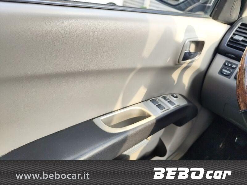 Mitsubishi L200 L200 2.5 DI-D/136CV Club Cab Invite DPF