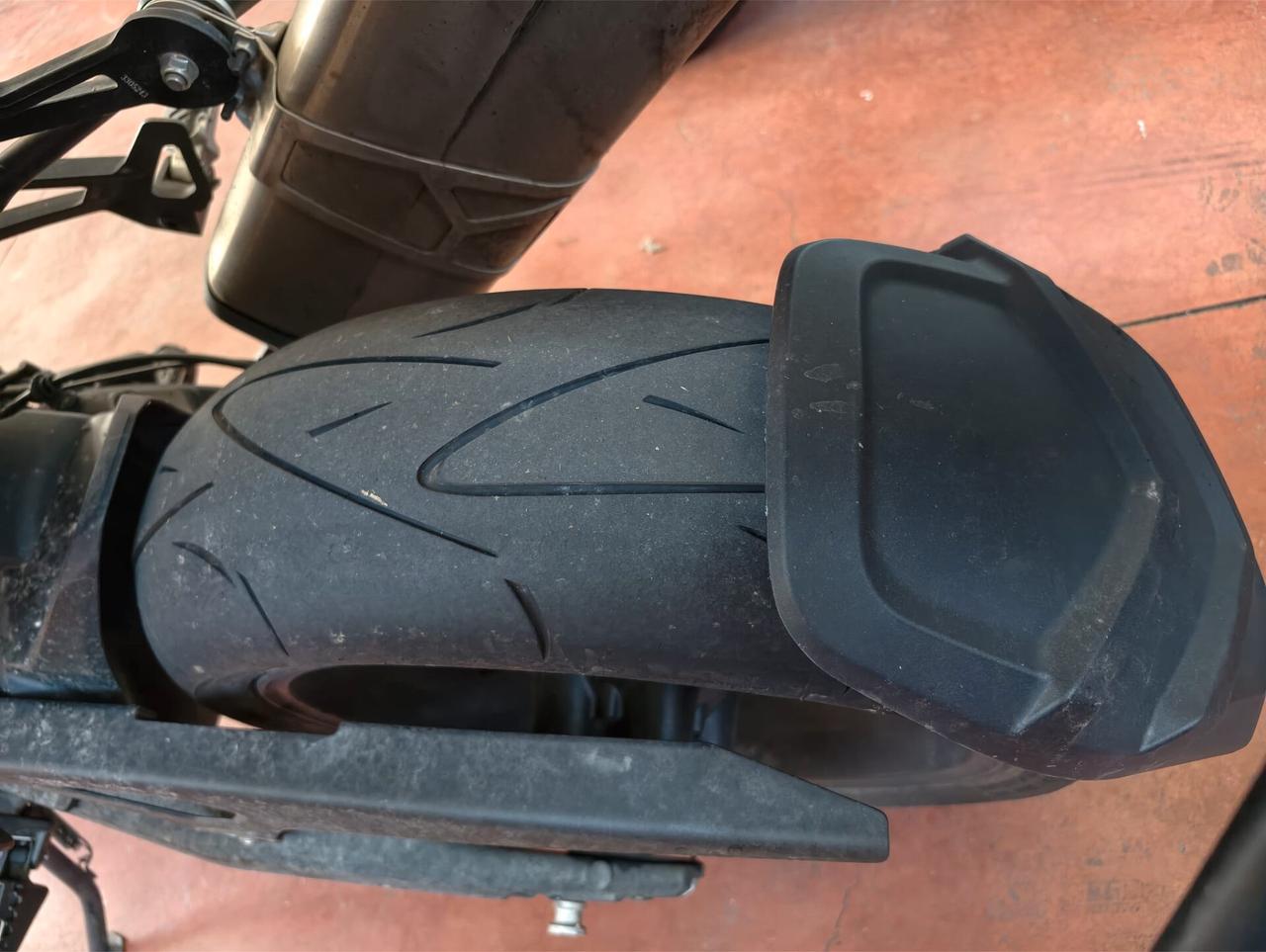 Qj Motor SRT 800 STRADALE