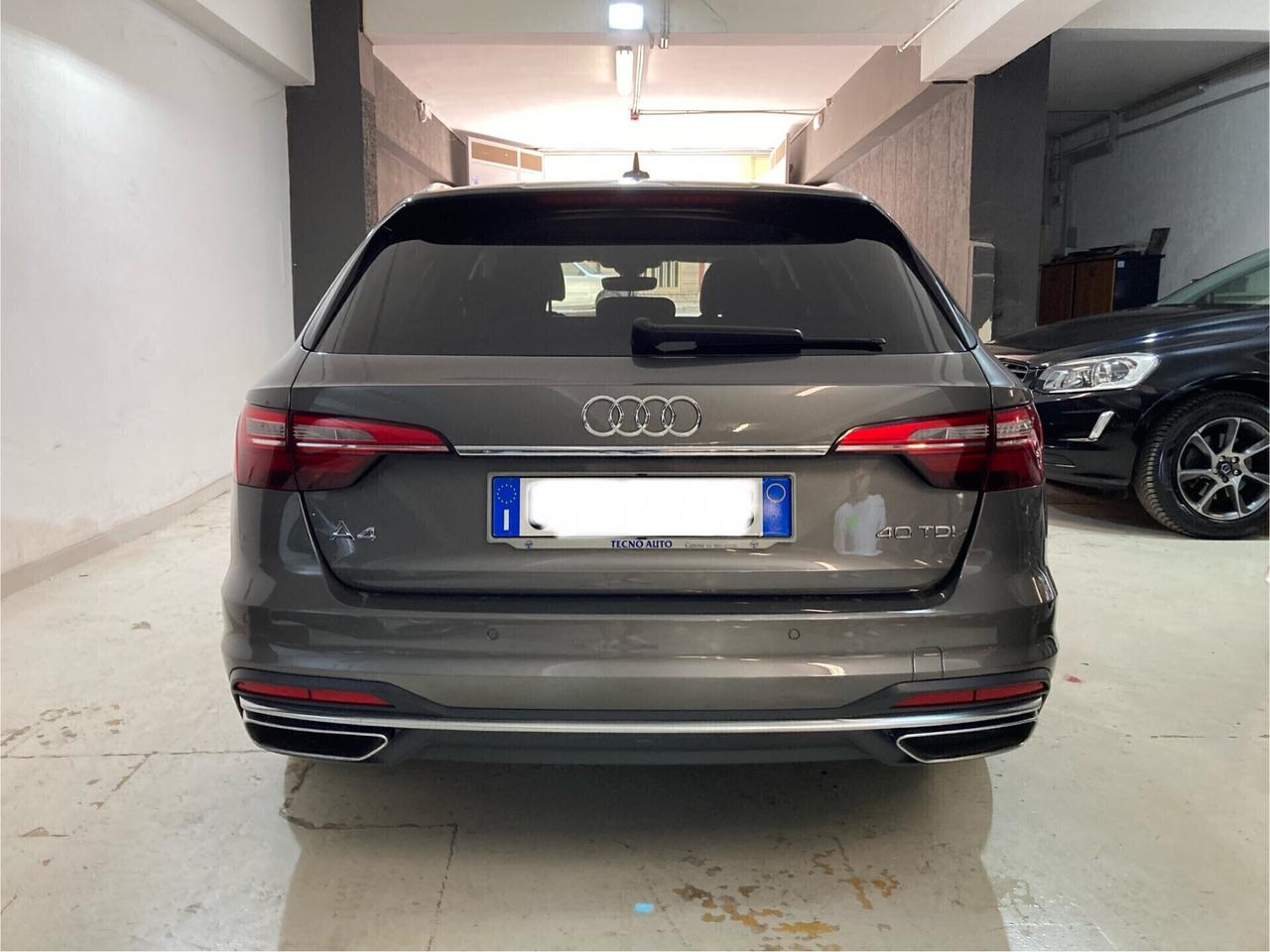 Audi A4 40 TDI S tronic Business