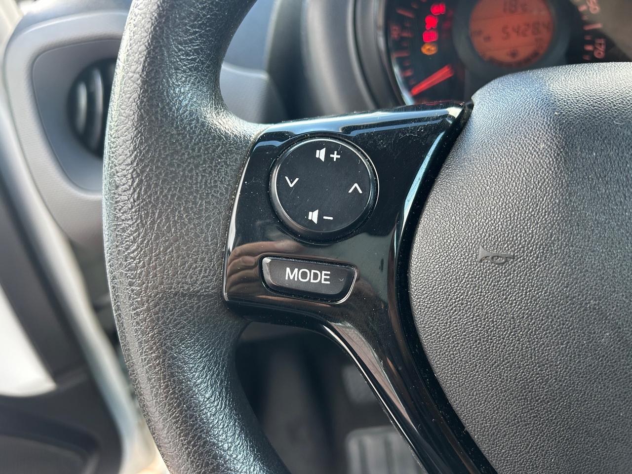Peugeot 108 VTi 68 5 porte Active TOP!