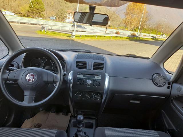 FIAT Sedici 2.0 MJT 16V DPF 4x4 Emotion
