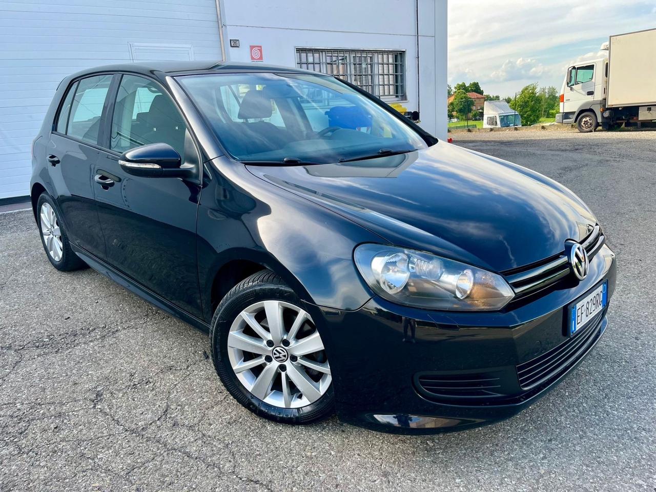 Volkswagen Golf 1.4 TSI 122CV Sport Edition per neopatentati