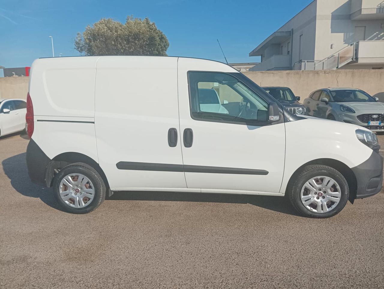 Fiat Doblò 1.3 MJT S&S PC-TN Cargo Lounge