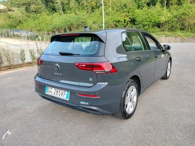 Volkswagen Golf 2.0 TDI SCR 85kW Life DSG