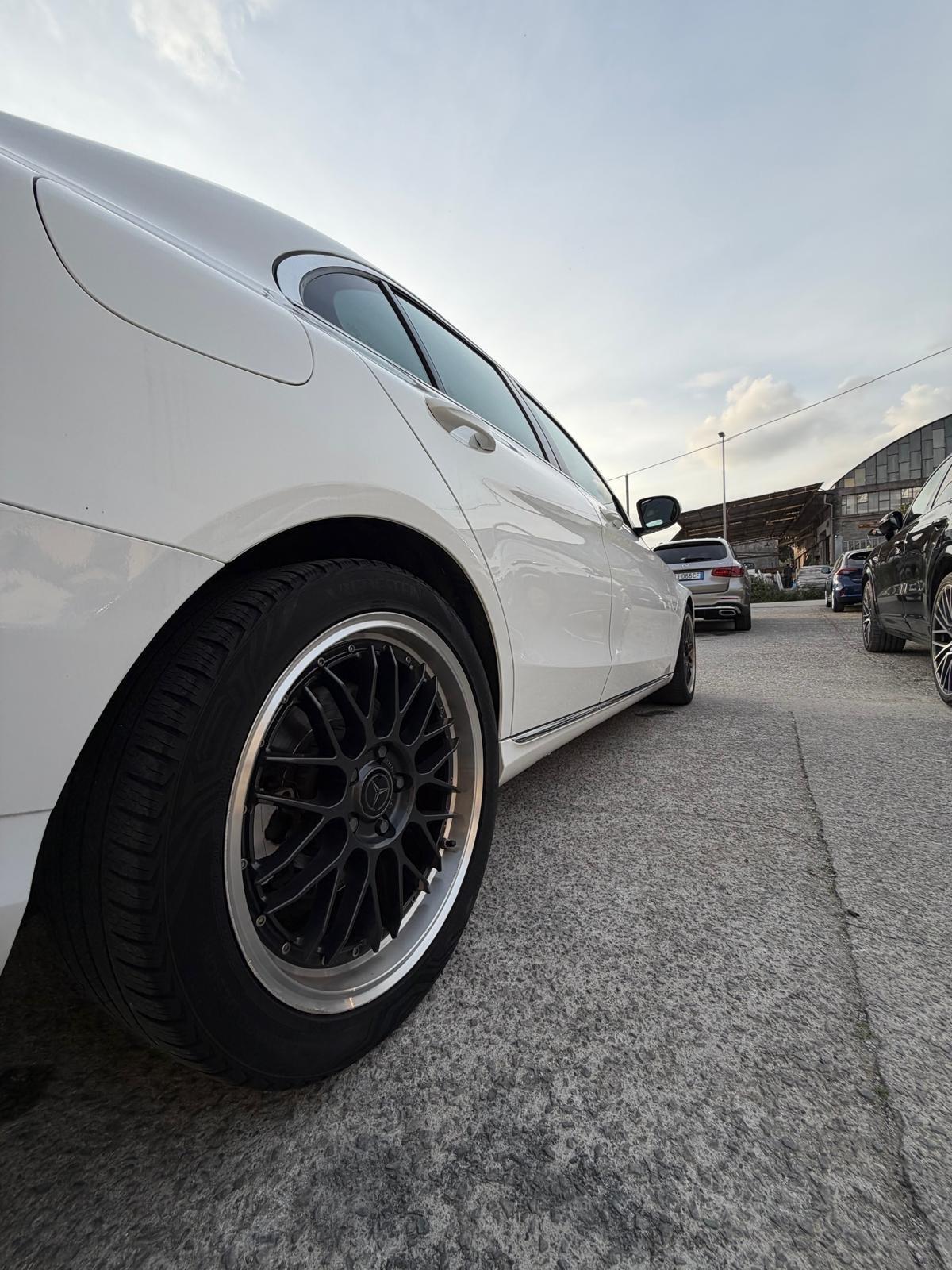 Mercedes-benz C 200 d Premium