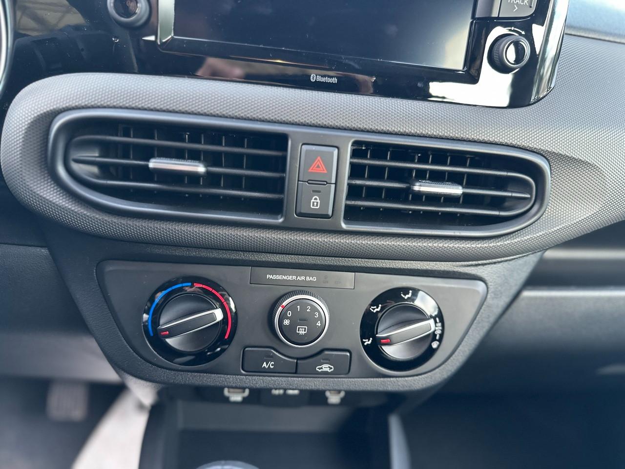 HYUNDAI i10 III 2023 - i10 1.0 mpi Connectline 63cv