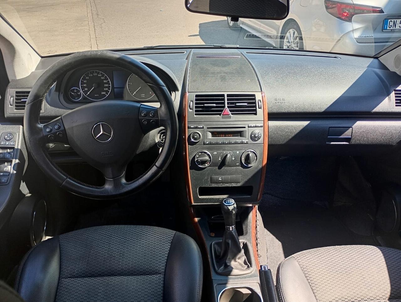 Mercedes-benz A 160 CDI BlueEFFICIENCY Style