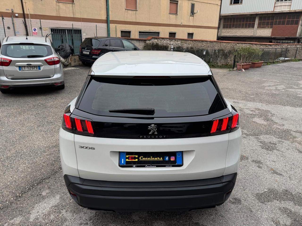 Peugeot 3008 BlueHDi 130 S&S EAT8 Allure