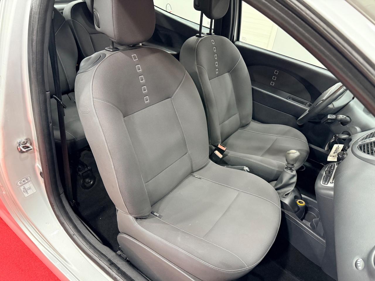 Renault Twingo 1.2 16V 75cv benzina OK NEOPATENTATI