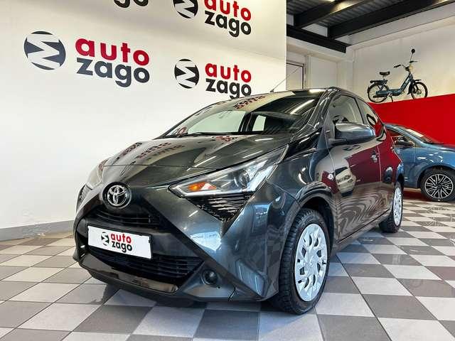 Toyota Aygo 1.0 Connect 72 CV 5 Porte X-Play