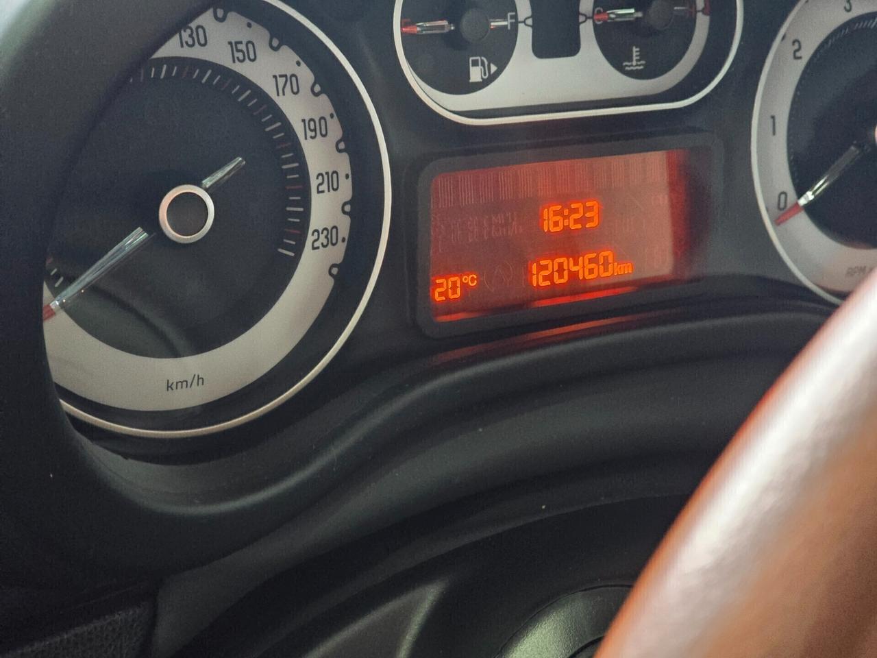 Fiat 500L 1.6 Multijet 120 CV Trekking