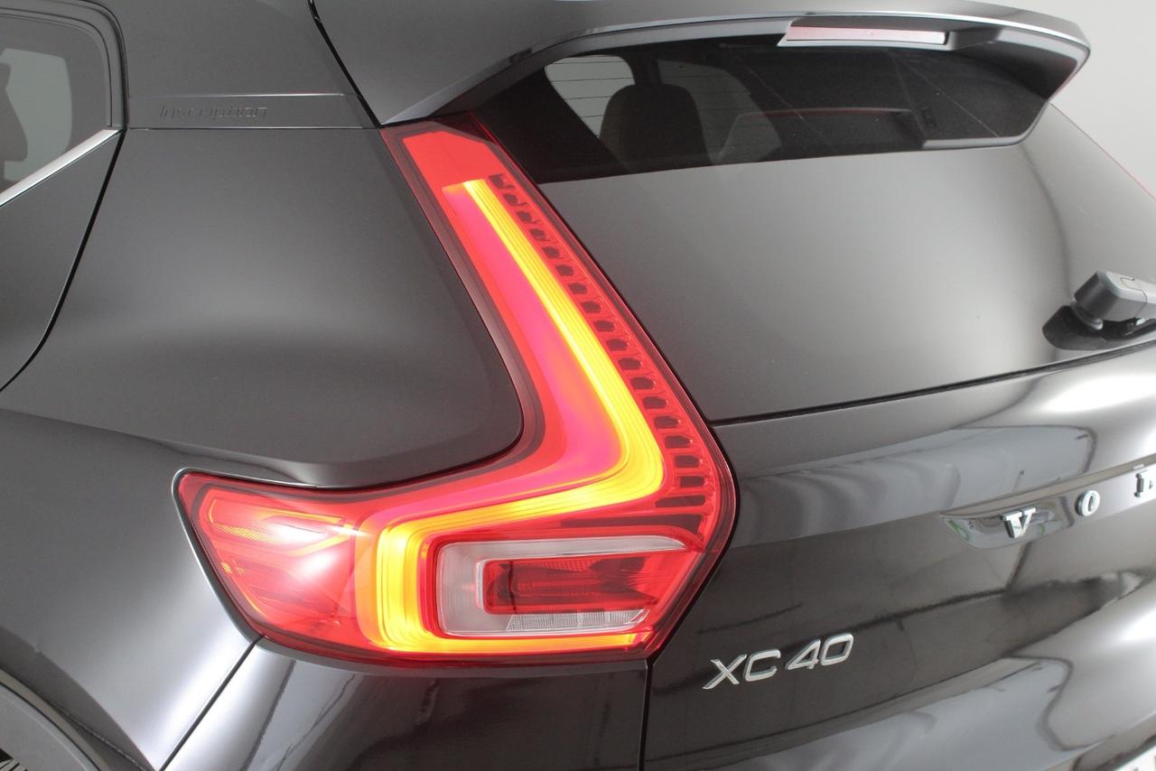 VOLVO XC40 - XC40 2.0 d3 Inscription awd geartronic my20