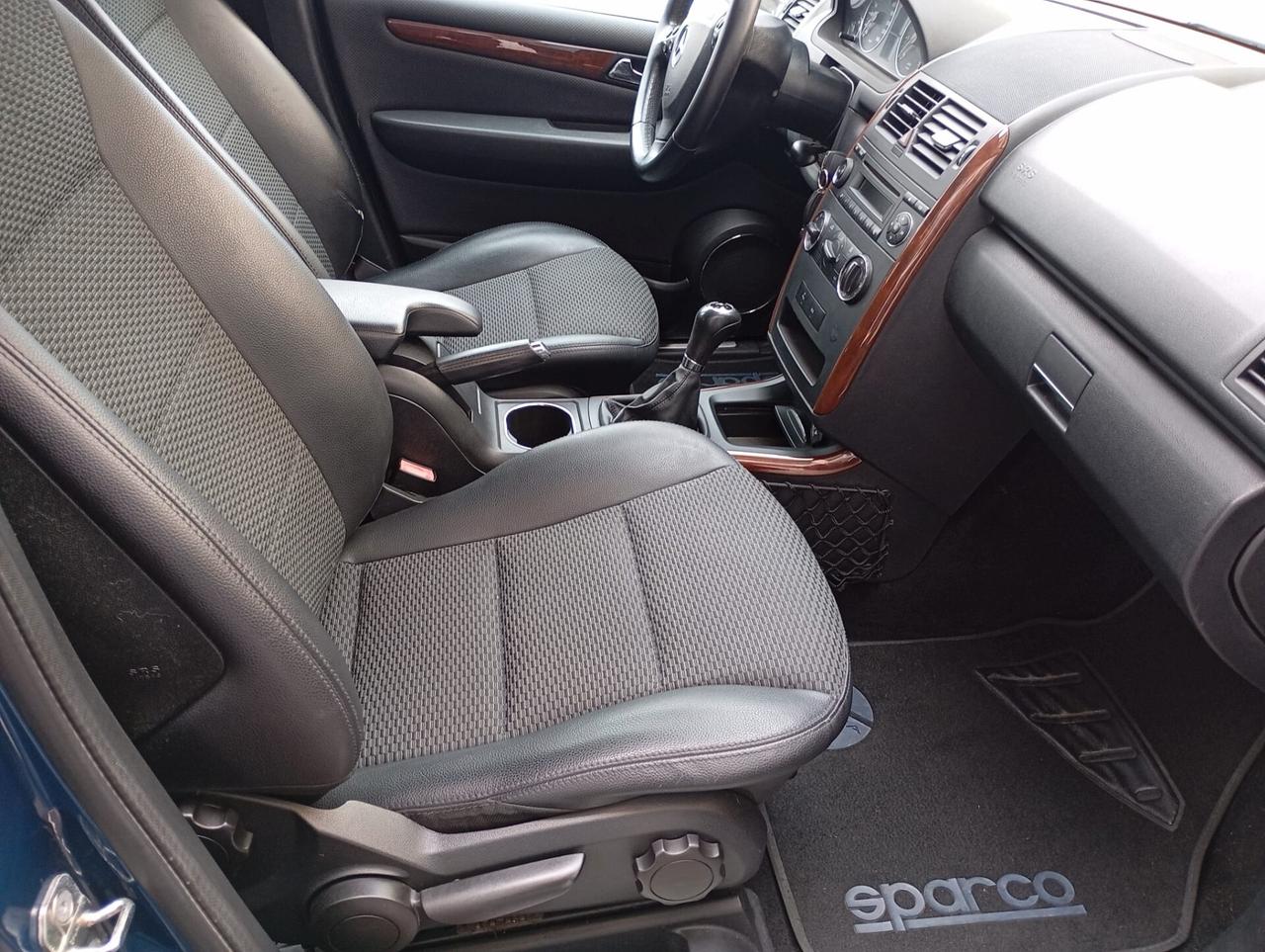 Mercedes-benz A 180 BlueEFFICIENCY-2010