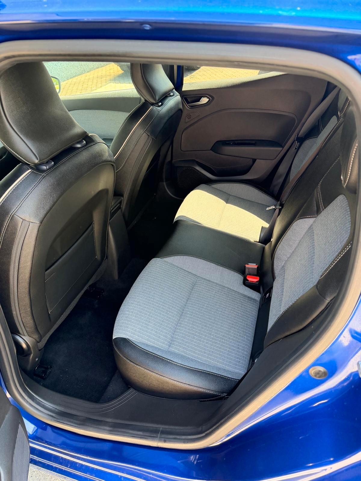 Renault Clio TCe 90 CV 5 porte Techno