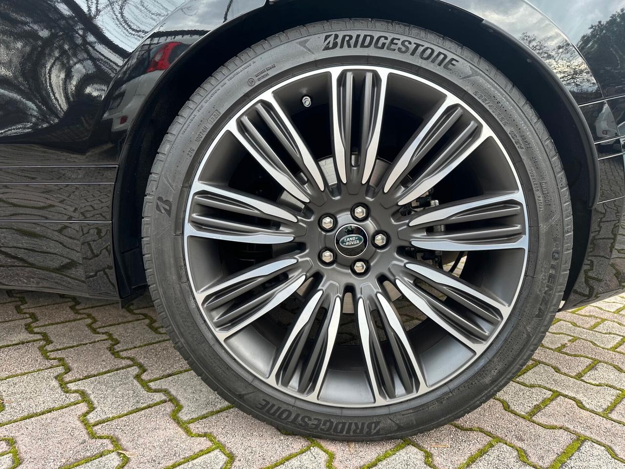 Range Rover Velar 04/21 km.18130 3.0D i6 300cv R-Dy. SE