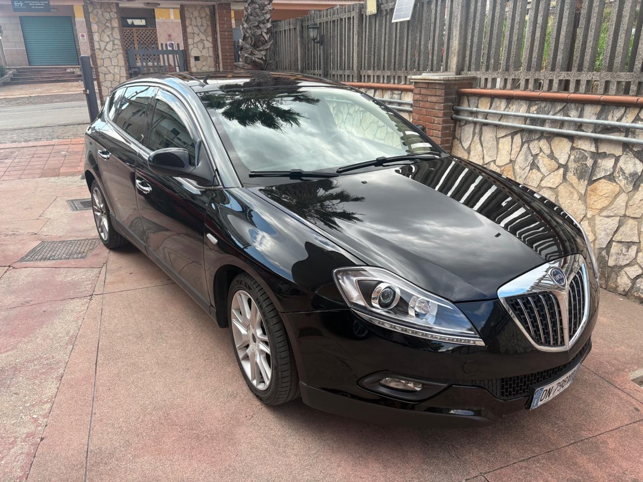 Lancia Delta 1.6 MJT DPF Argento