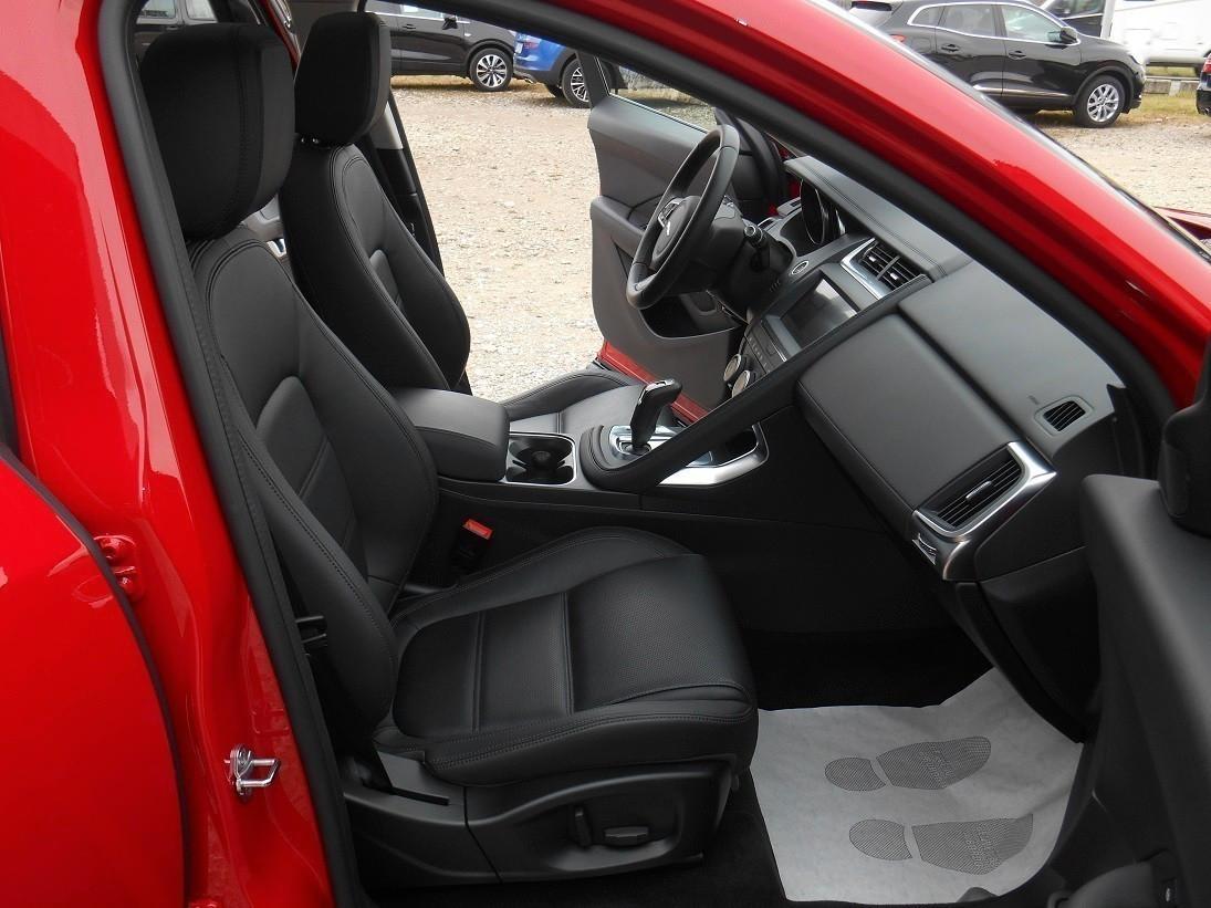 Jaguar E-Pace 2000 i4 200CV S AWD Automatica