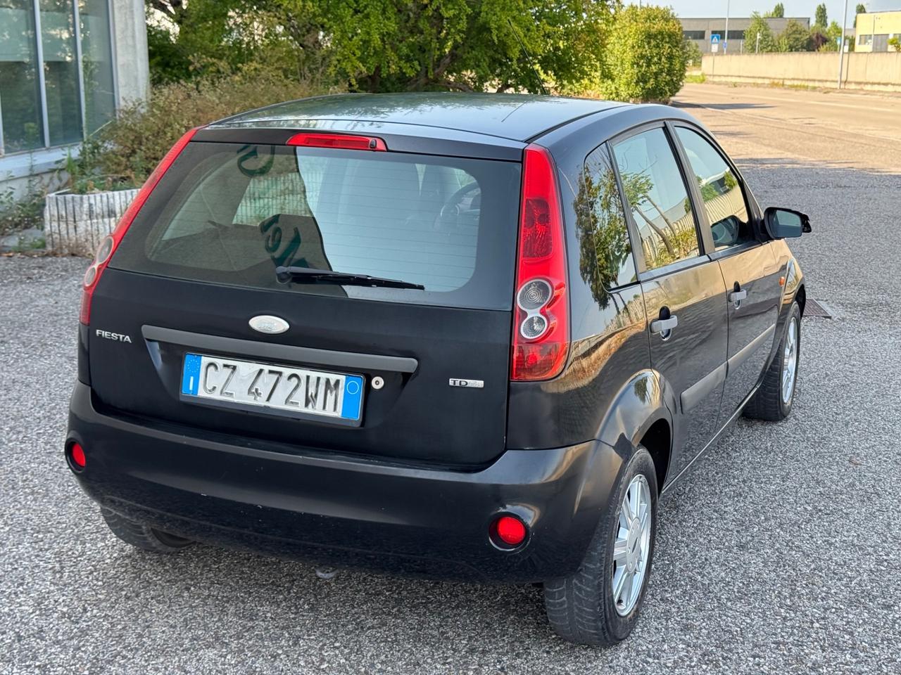 Ford Fiesta 1.4 TDCi 5p. Ghia