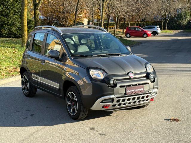 FIAT Panda CROSS 0.9 TwinAir Turbo S&S 4x4 NEOPATENTATI