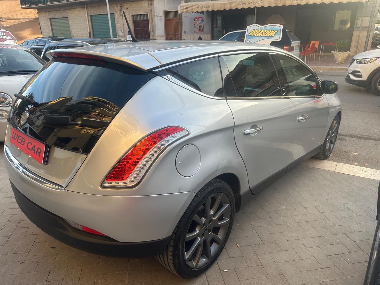 Lancia Delta 1.6 MJT DPF Argento