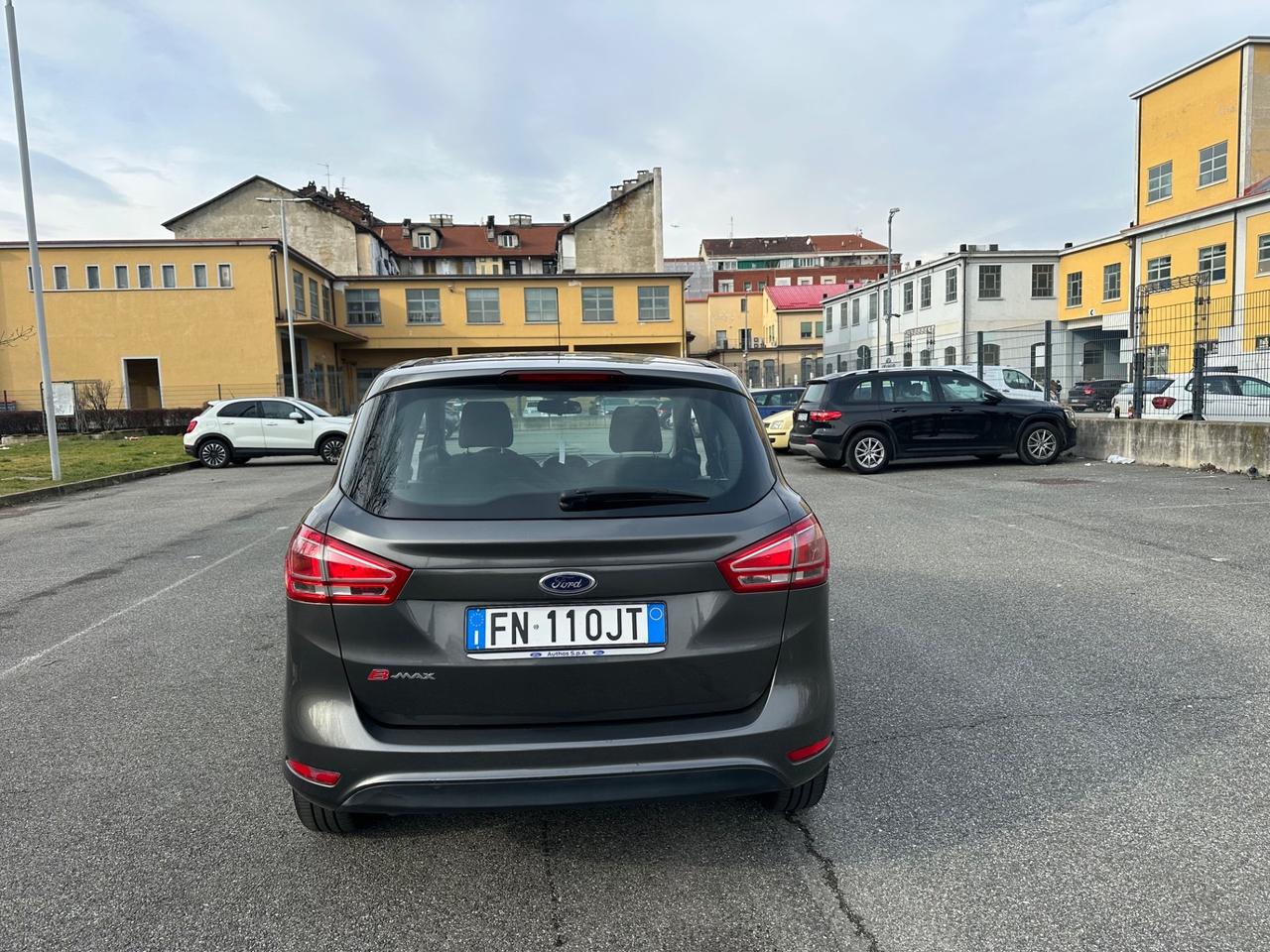 Ford B-Max 1.4 90 CV GPL della casa euro 6 pochi km