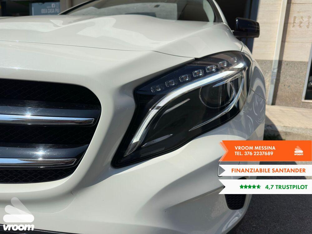 MERCEDES GLA (X156) GLA 200 d Automati...