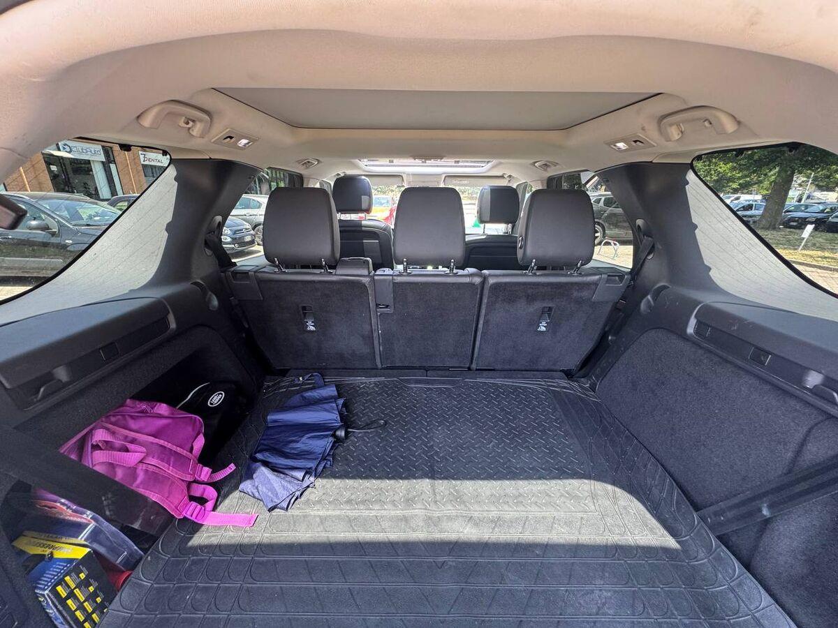 Land Rover Discovery 3.0 td6 HSE 249cv 7p.ti auto