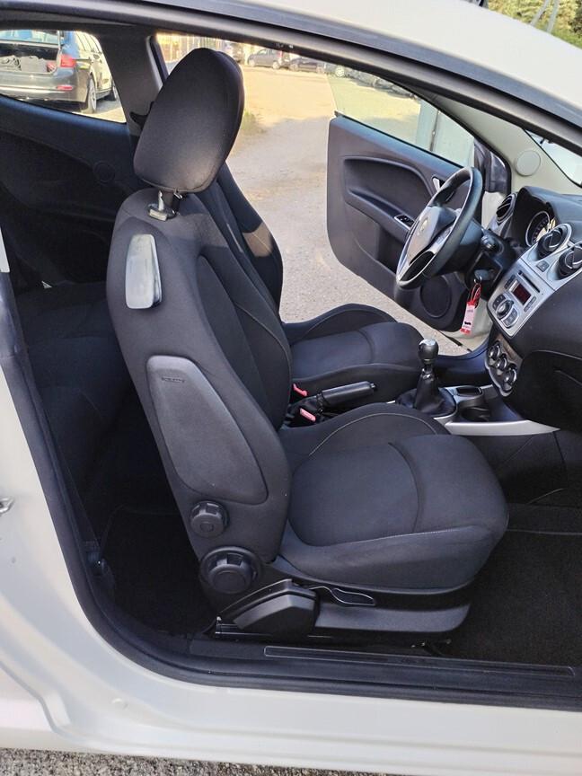 Alfa Romeo MiTo 1.4 78 CV 8V 31000km tetto elettrico panoramico 6/2011
