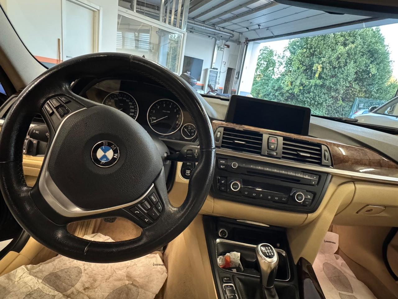 Bmw 335 335i Touring Luxury EURO6