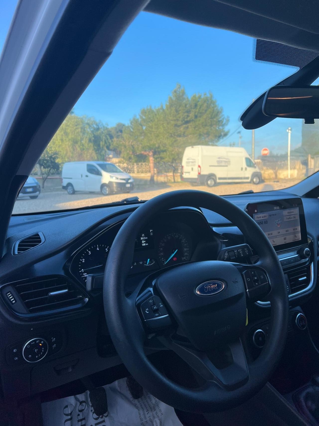 Ford Fiesta 1.0 benzina/hibryd 2021 autocarro