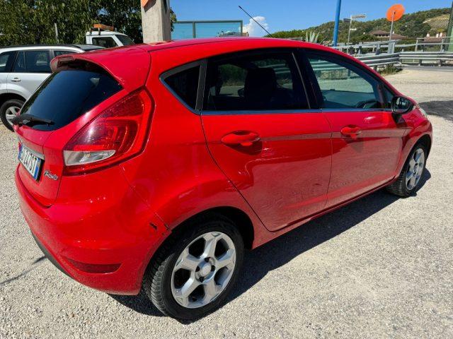 FORD Fiesta 1.4 5 porte Bz.- GPL Titanium