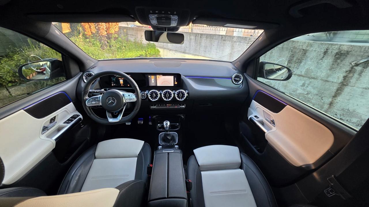 Mercedes-benz B 180 Premium AMG Luci Navi