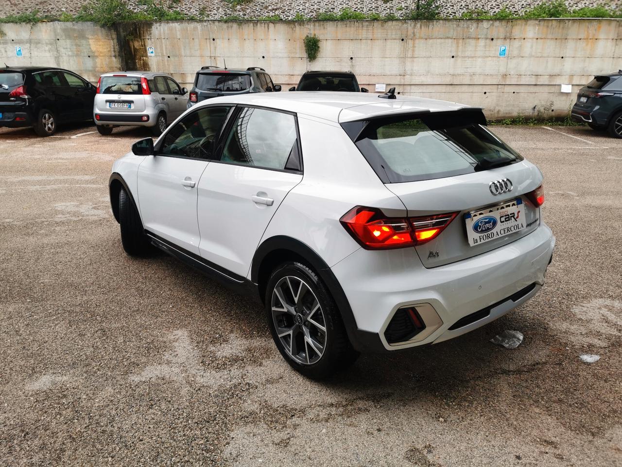 Audi A1 citycarver 30 TFSI 110cv S tronic Identity Contrast